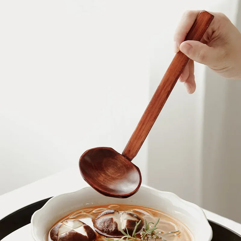 Japanese Long Handle Ramen Spoons Wooden Tableware Home Tablespoons Cute Soup Ladle Hot Pot Skimmer Recyclable Kitchen Utensils